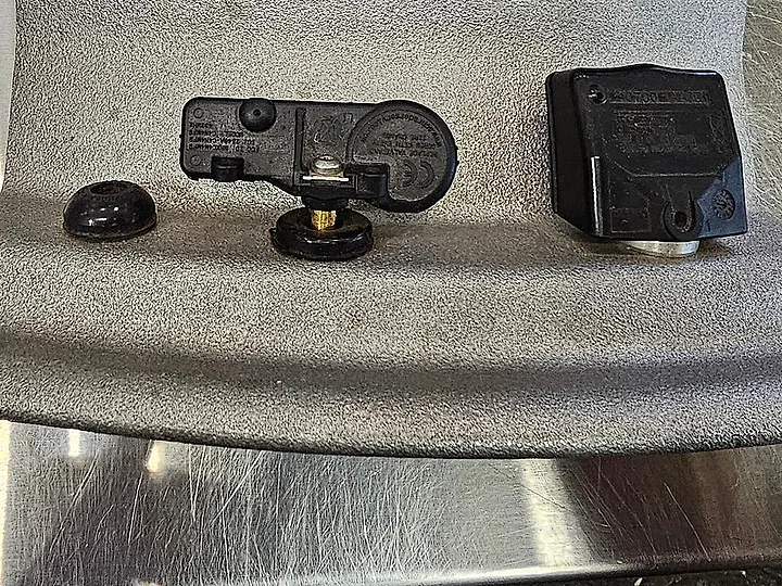 Tyre-pressure sensors that fit inside the wheel at the valve